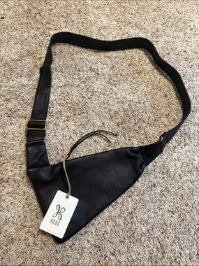 HOBO Black Pebbled Leather Triangular Sling Bag with Gold Hardware